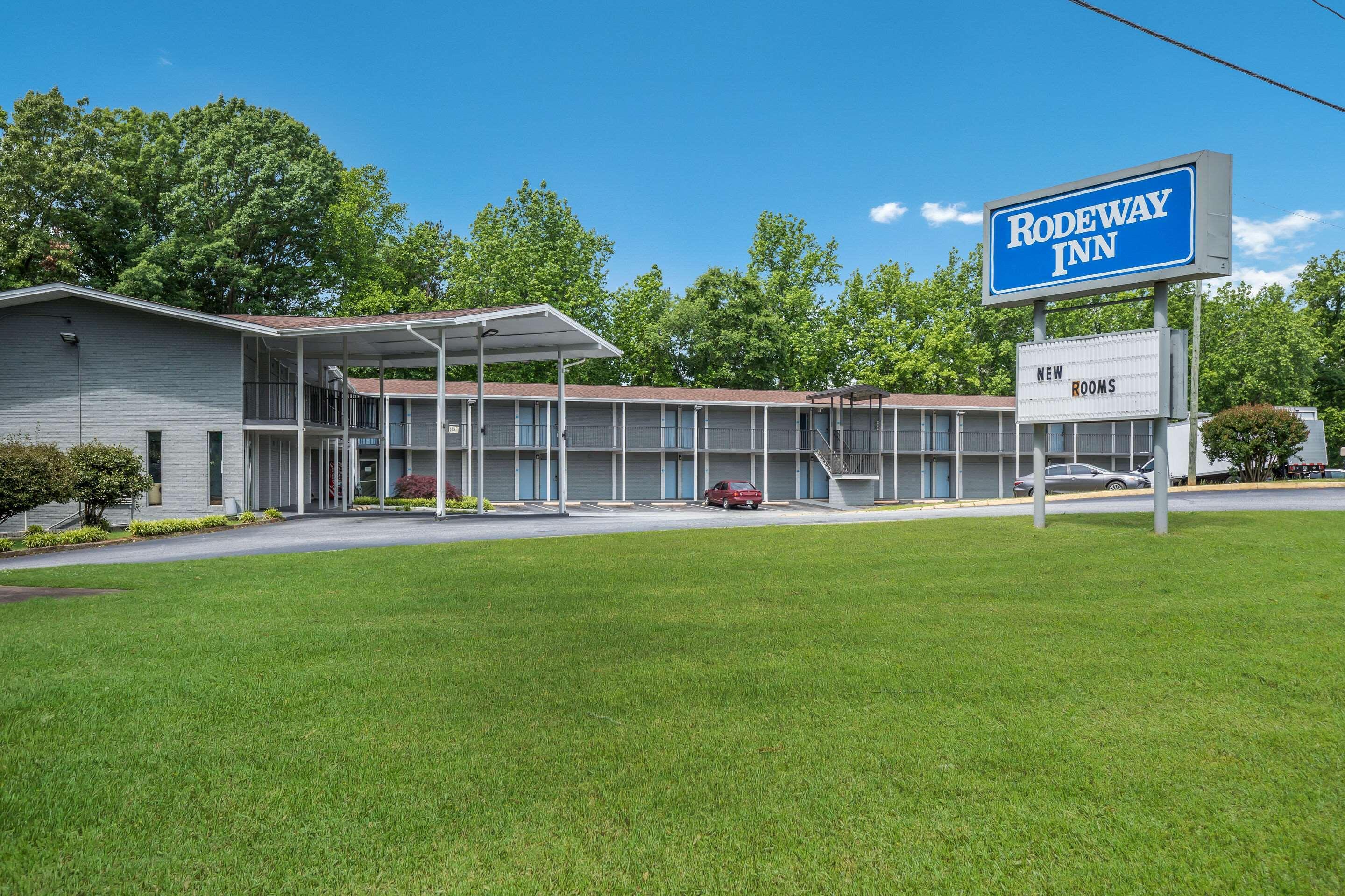 Rodeway Inn Anderson Exteriér fotografie