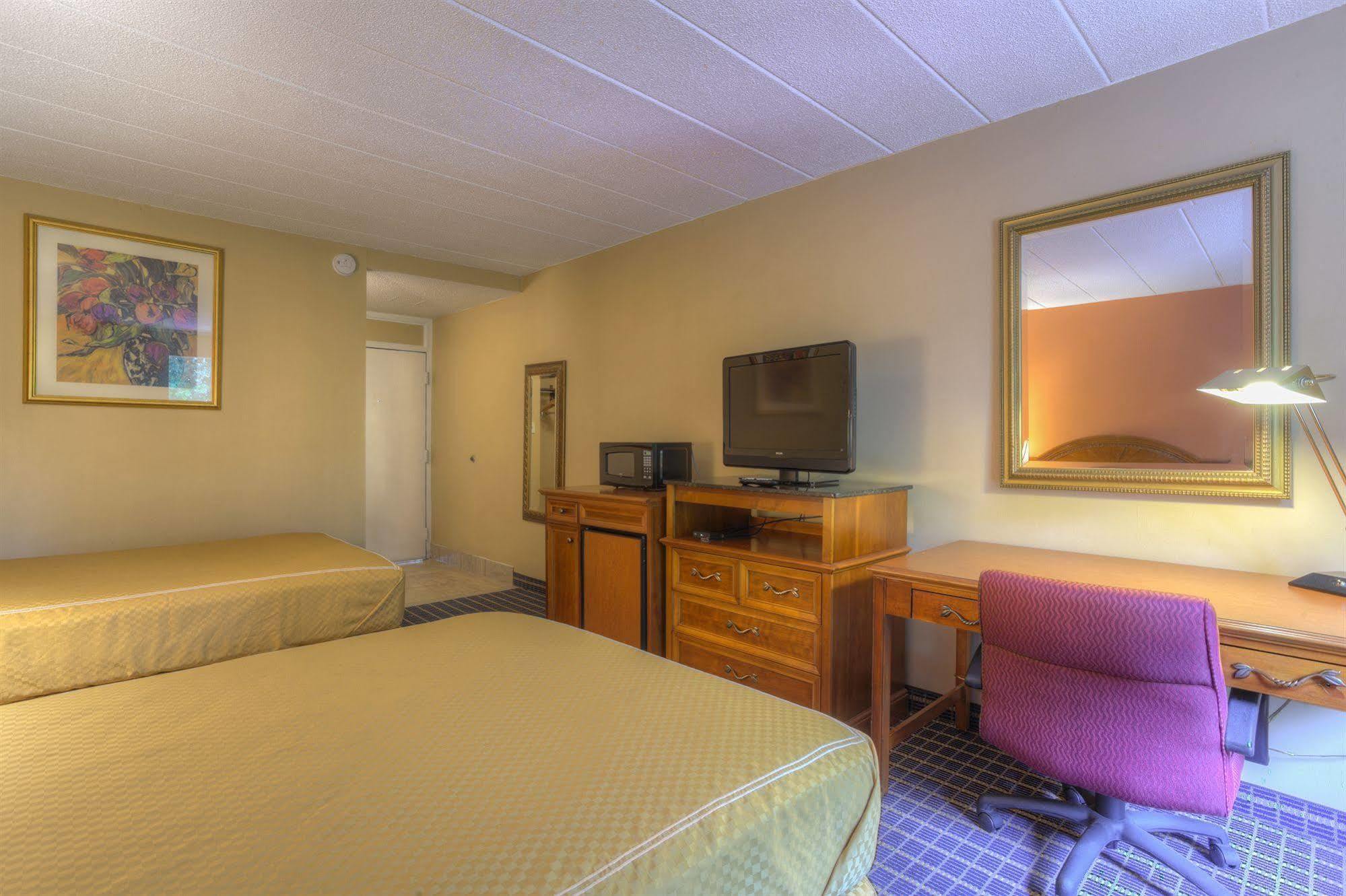 Rodeway Inn Anderson Exteriér fotografie